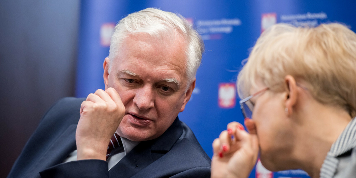 Jarosław Gowin zdradził, że premier Morawiecki zaproponował dwa kolejne rozwiązania podatkowe dla przedsiębiorców w ramach Polskiego Ładu.