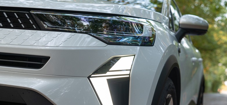 Tak wygląda teraz najtańszy SUV Renault. Ile kosztuje?