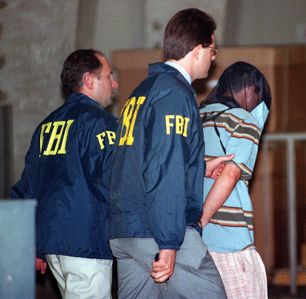 Agenci FBI w akcji. Fot. Bloomberg