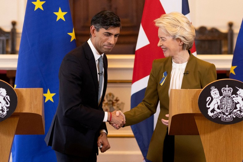 Rishi Sunak z Ursulą von der Leyen, 27 lutego 2023 r.