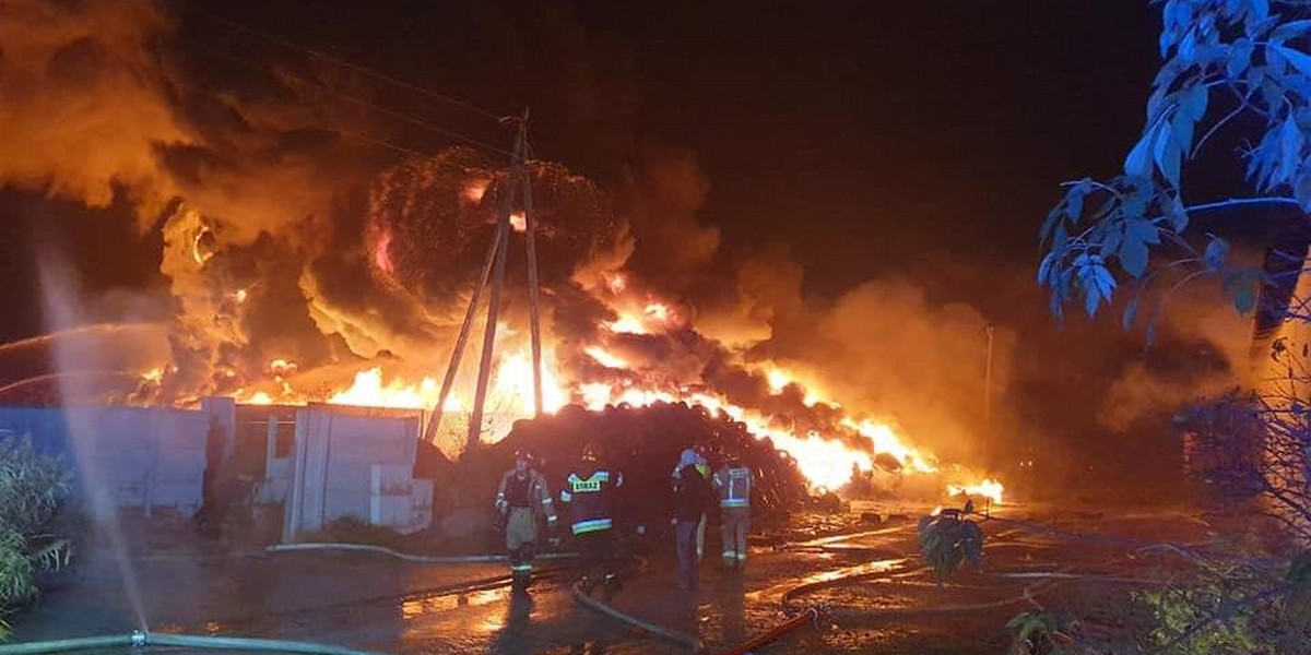 Ogromny pożar składu opon