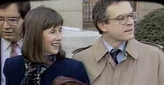 Meri je trebalo da da bebu Sternovima