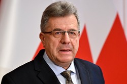 Działacze KO na celowniku CBA. "Zwiedzanie Paryża, Monako i Wenecji autem służbowym"