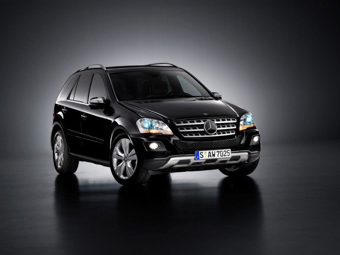 Mercedes ML - zdjęcie poglądowe