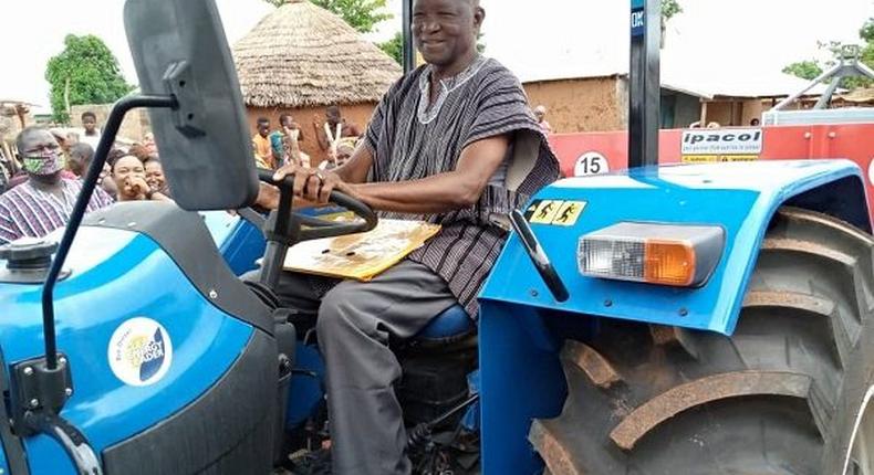Photos: Bawumia surprises his former primary school teacher with brand new tractor