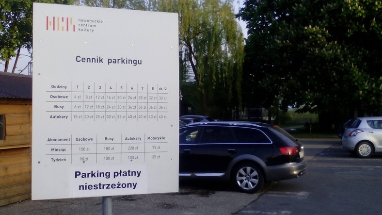 Parking w sąsiedztwie NCK