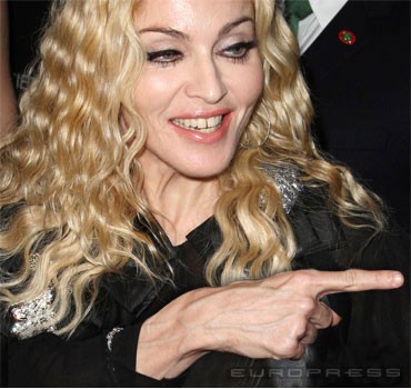 16858_33259-madonna-d0000B63E90e0d11f0ddc