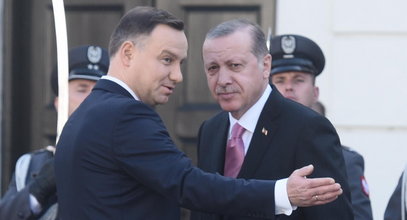 Andrzej Duda pogratulował Erdoganowi wygranej. Nie obyło się jednak bez małej wpadki