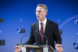 Jens Stoltenberg, NATO, Putin