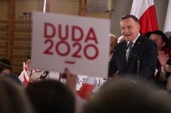 Duda odrabia sondażowe straty z połowy lutego. SONDAŻ