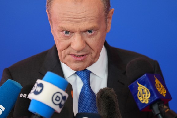 Poljski premijer Donald Tusk osudio "TEKUĆI RASPAD NATO-a"