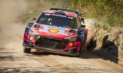 Ott Tanak najszybszy na Sardynii, 15. lokata Mikołaja Marczyka