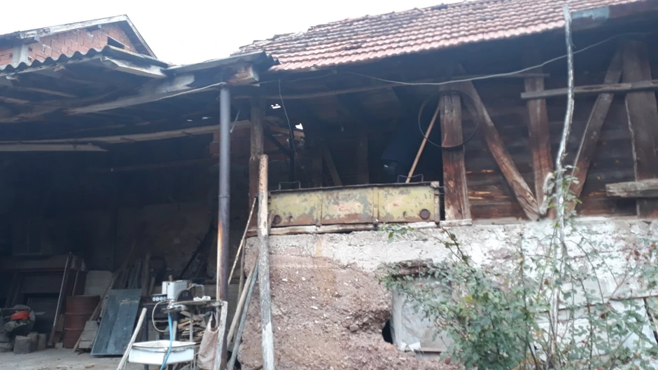 Ostava u dvorištu kuće u kojoj je viđen Ninoslav Jovanović