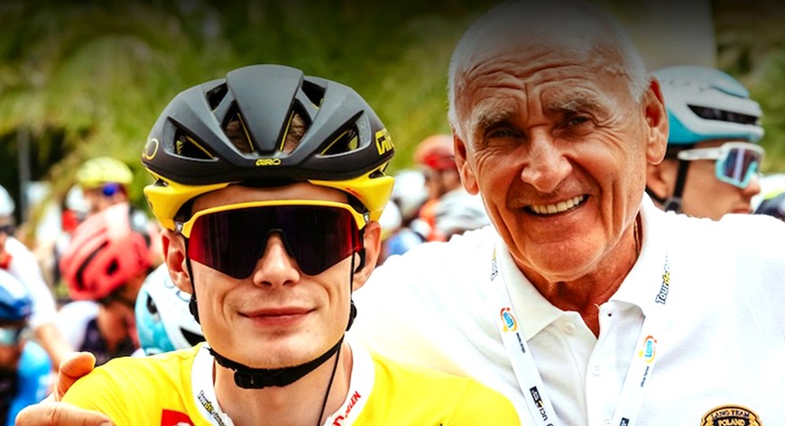 Czesław Lang z ubiegłorocznym zwycięzcą, obecnie wiceliderem klasyfikacji generalnej trwającego Tour de France, Jonasem Vingegaardem.