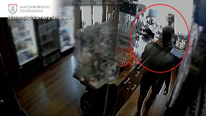 Brutális bosszú: ököllel ment neki a dohányboltban dolgozó exének egy esztergomi férfi – Videón a támadás