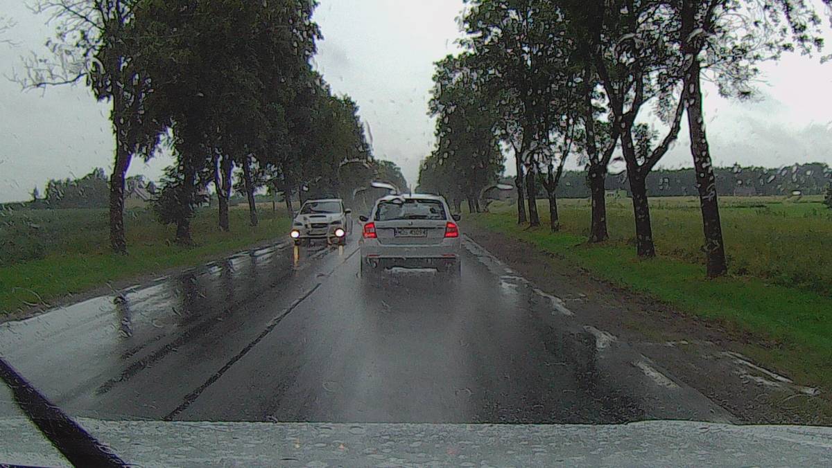 Kiedy Masz Obowiązek Przełączyć światła Drogowe Na światła Mijania