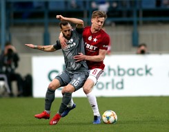 Legia na kolanach. Klęska mistrzów Polski w Krakowie. Sa Pinto może się pakować?