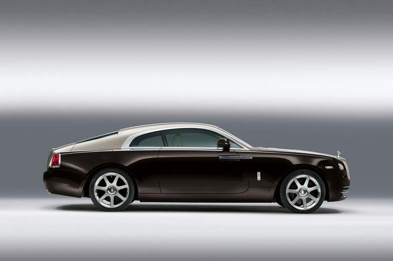 Rolls-Royce – rekordowa sprzedaż w 2016 r.