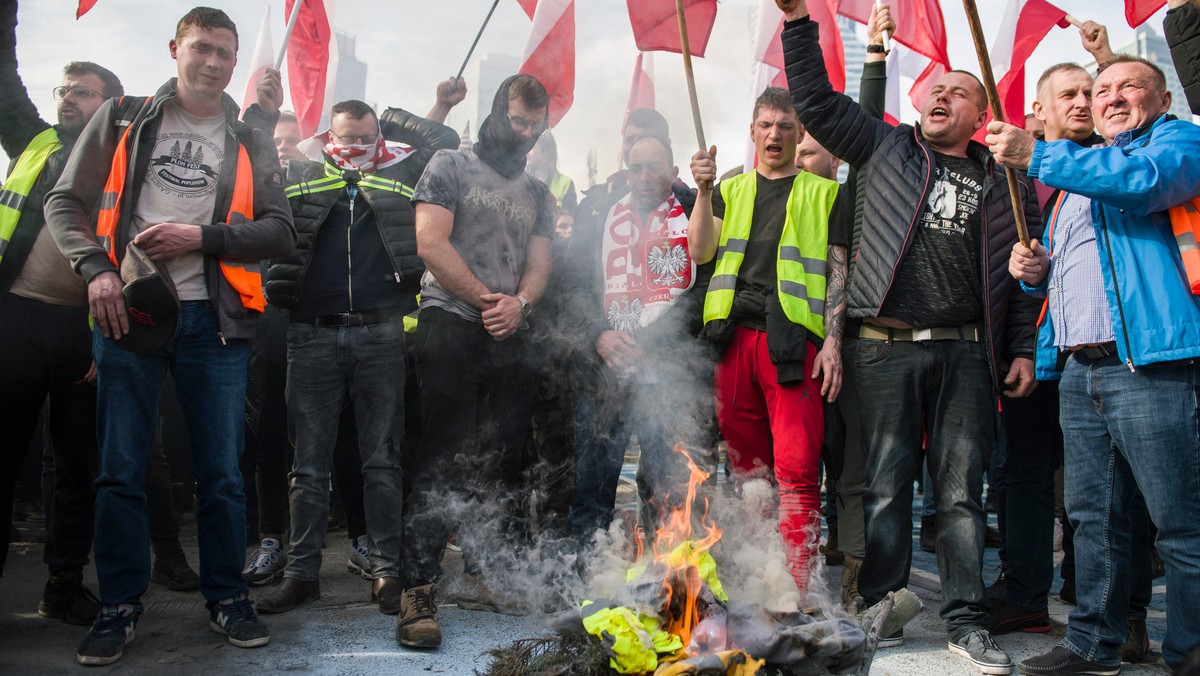 Rolnicze protesty w Warszawie. Czy rząd zdąży zapobiec katastrofie?