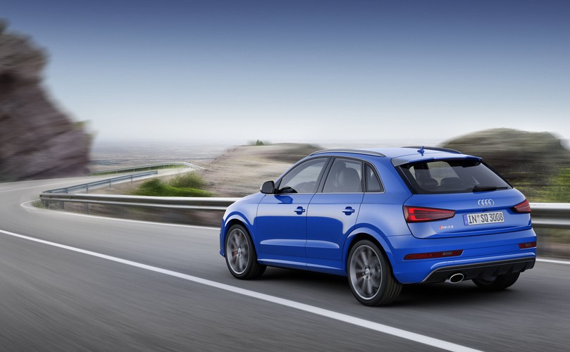 Audi RS Q3 performance