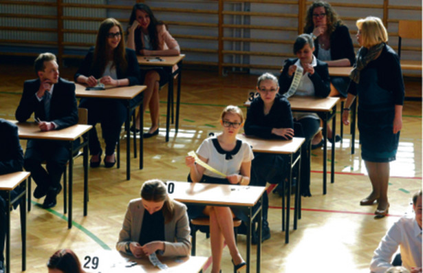 Centralna Komisja Egzaminacyjna podała daty przeprowadzania egzaminów ósmoklasisty i maturalnego w roku szkolnym 2023/2024