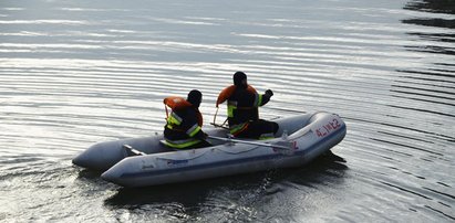 Od trzech dni szukają w Wisłoku mężczyzny, który zniknął pod wodą. Okazuje się, że uciekał przed policją