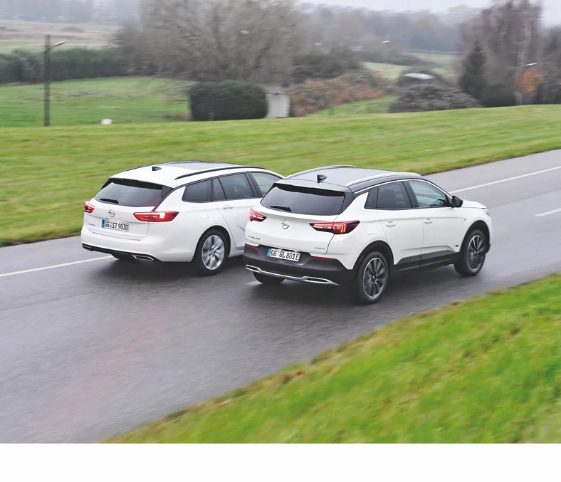 Opel Insignia Sports Tourer kontra Opel Grandland X 