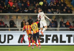 AC Milan traci punkty i dystans do Napoli. Dawidowicz nie zatrzymał Interu [WIDEO]