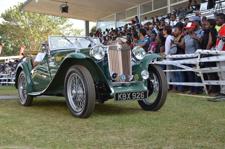 Concours d’elegance 2019
1947 Aura MG TG