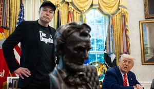 Ilon Mask i Donald Tramp 