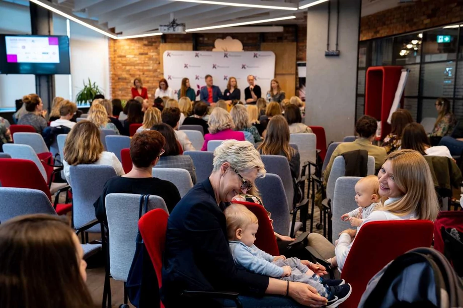 Sieć Przedsiębiorczych Kobiet. Dzień Matki w Brain Embassy