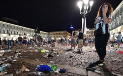 Mężczyzna wskazywany jako sprawca paniki w Turynie chciał uspokoić tłum