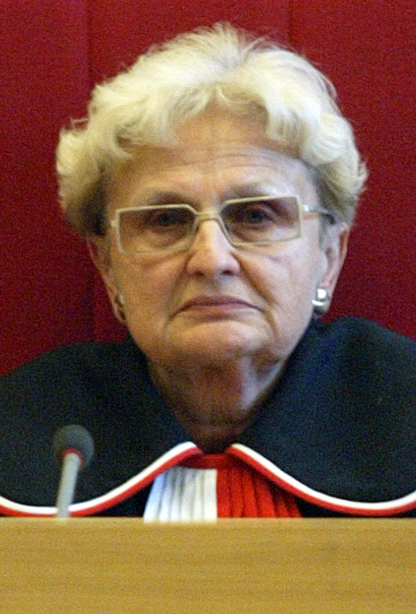 Prof. Ewa Łętowska