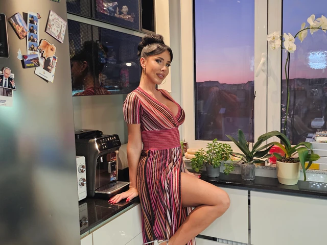 "TI NISI NORMALNA!" Problemi u domu Aleksandre Subotić i Pece Raspopovića! "ZEZAŠ SE SA PARAMA!"