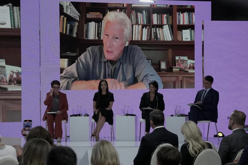 Tamara Vučić na samitu