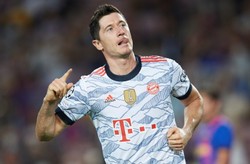 Liga Mistrzów. Show Lewandowskiego na Camp Nou. Strzelił dwa gole Barcelonie [WIDEO]