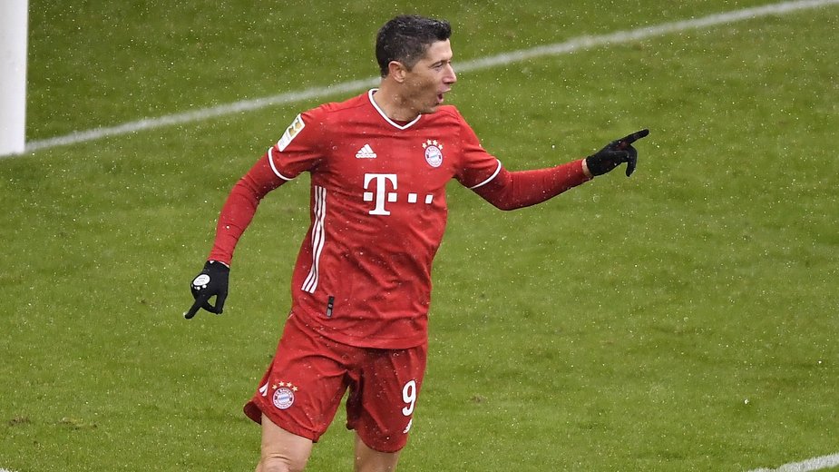 Pilka Nozna Bundesliga Robert Lewandowski Pobil Rekord Gerda Muellera Jaki Sport