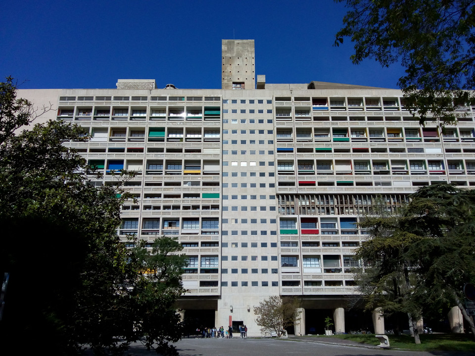 "Jednostka mieszkaniowa", Marsylia, Francja (element Cité radieuse; 1946–1952)