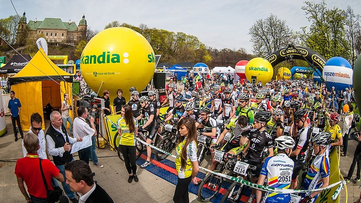 Pierwszy wyścig tegorocznego cyklu Skandia Maraton Lang Team rozpocznie się już 26 kwietnia na warszawskiej Agrykoli. - Chcemy promować tym wyścigiem Warszawę, jako miasto przyjazne rowerzystom - mówi Adam Sobieraj, rzecznik prasowy Zarządu Dróg Miejskich, który jest współorganizatorem wyścigu.