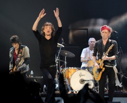 Nowe The Rolling Stones prosto z kwarantanny. Posłuchaj "Living In A Ghost Town"