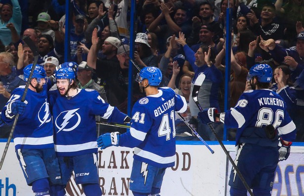 Radość hokeistów Tampa Bay Lightning