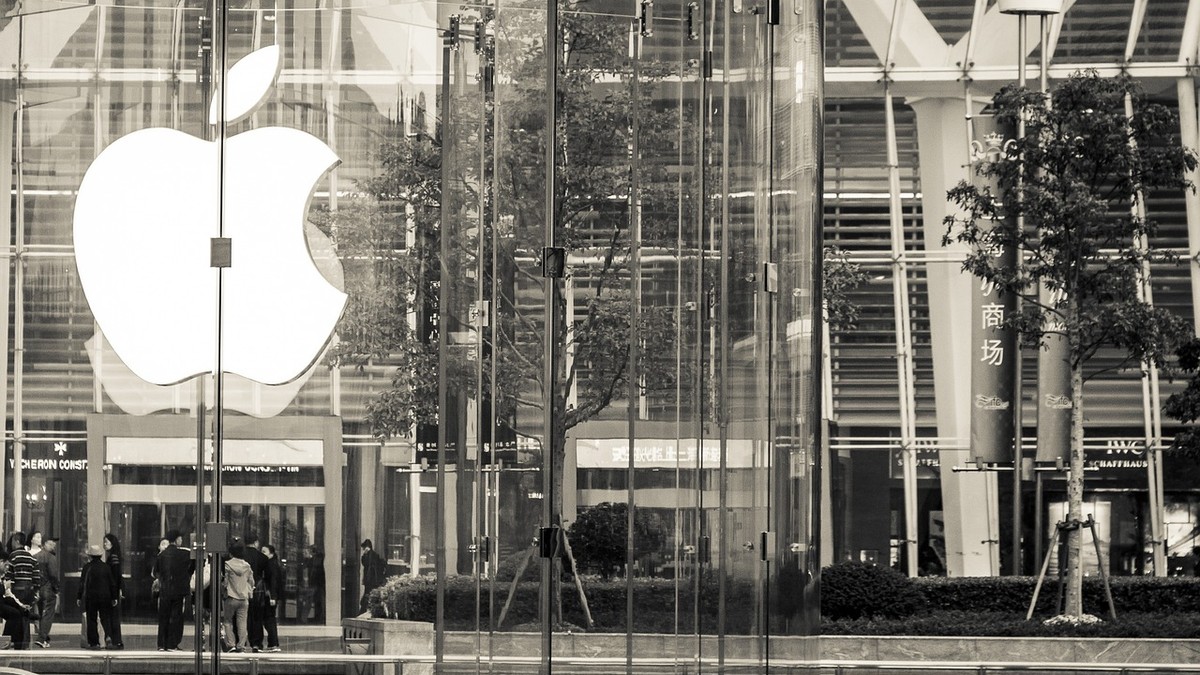 Apple-botrány: megkezdődött a károsultak kifizetése – Mutatjuk, mely bank ügyfelei örülhetnek elsőként