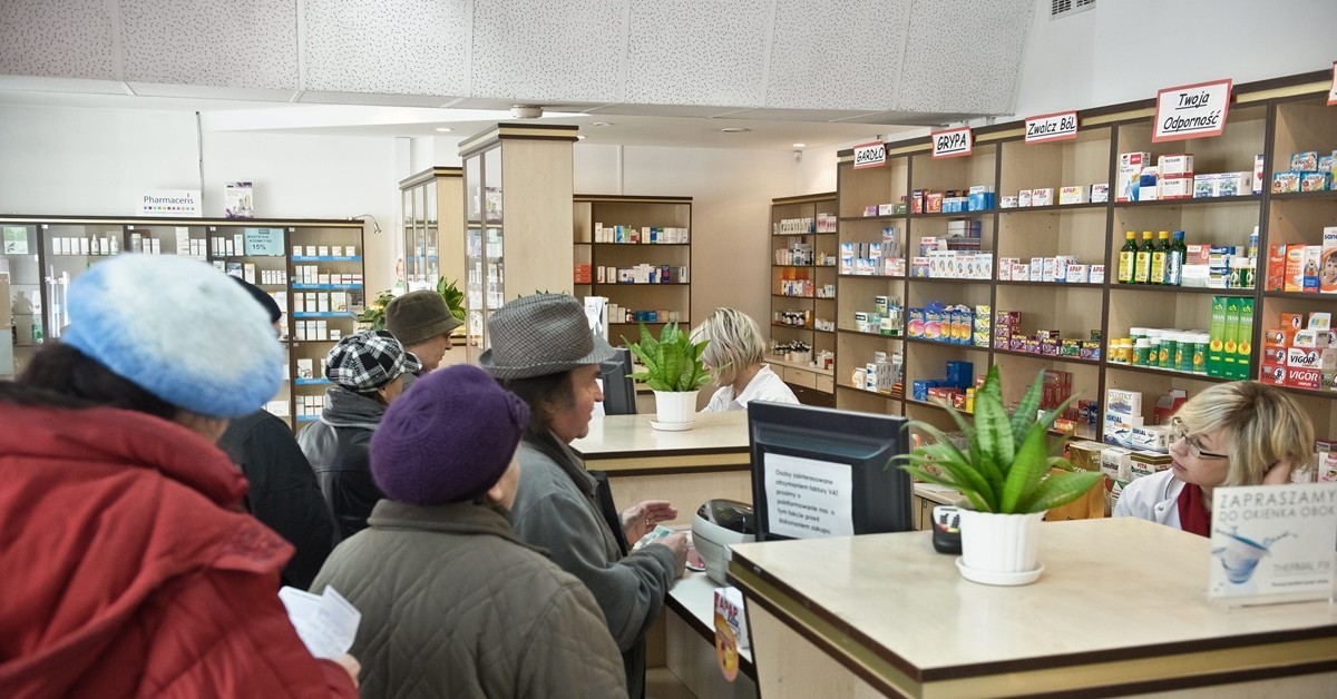 Limity na darmowe leki i operacje zaćmy od 2026 r. – co mogą zmienić planowane cięcia w ochronie zdrowia