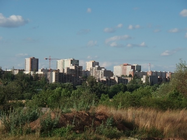 Ani urzędy centralne, ani gminy nie nadążają z budową infrastruktury za rozwojem miast i osiedli.