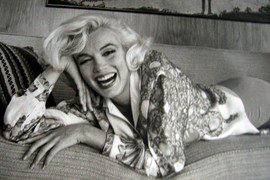 Merilin Monro imala SE*S sa Kenedijem i njegovim bratom - neizmenično, a onda je RODILA ĆERKU? Braća su je UBILA, dan pre smrti dobila JEZIV POZIV, a kada je ovo uradila, odlučili su da je se REŠE