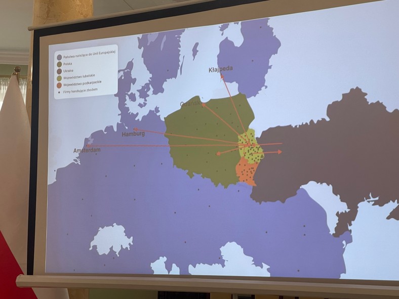 Wojewoda pokazał ile firm handlowało zbożem z Ukrainy.