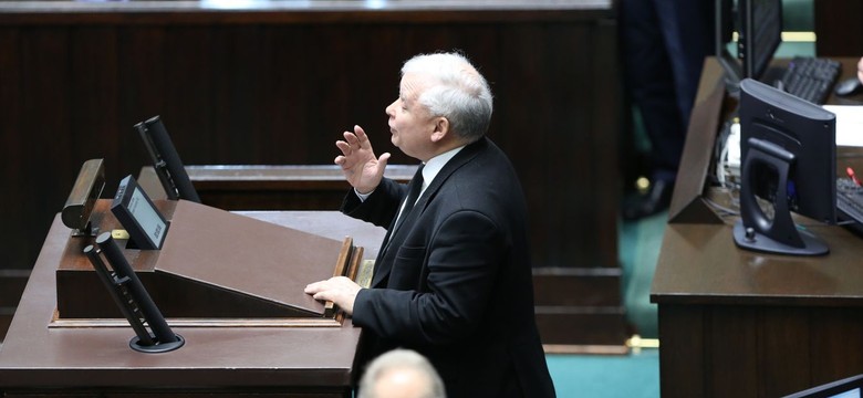 Postkomunizm umarł. Niech żyje postkomunizm... "Kaczyński stosuje schematy, które wymyślił na początku lat 90."