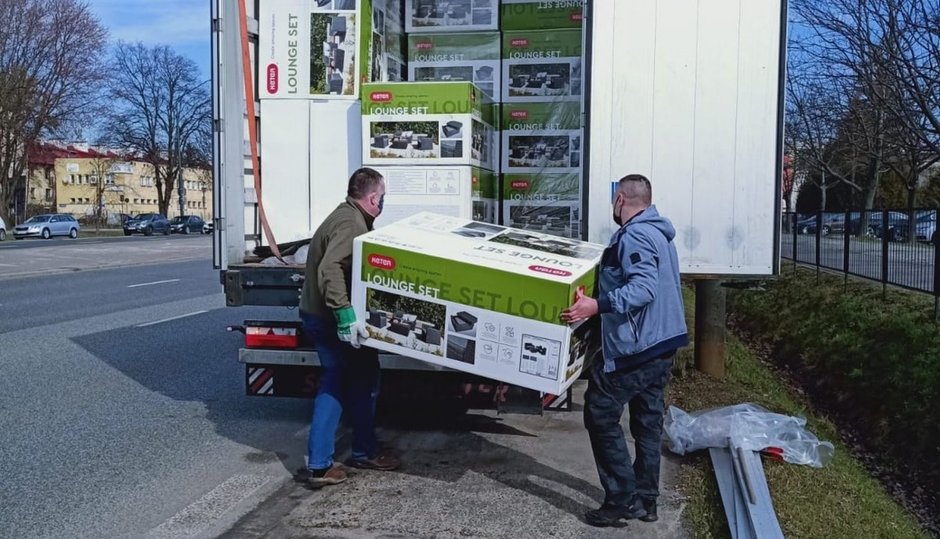 Policjanci rozbili grupę włamywaczy do tirów  