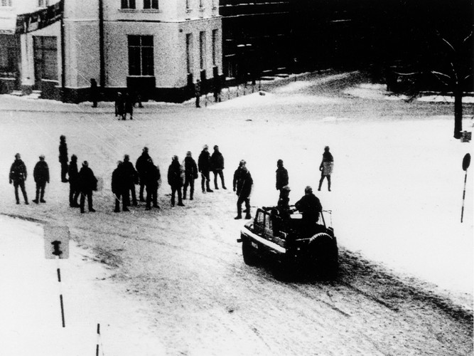 Stan wojenny na archiwalnych zdjęciach