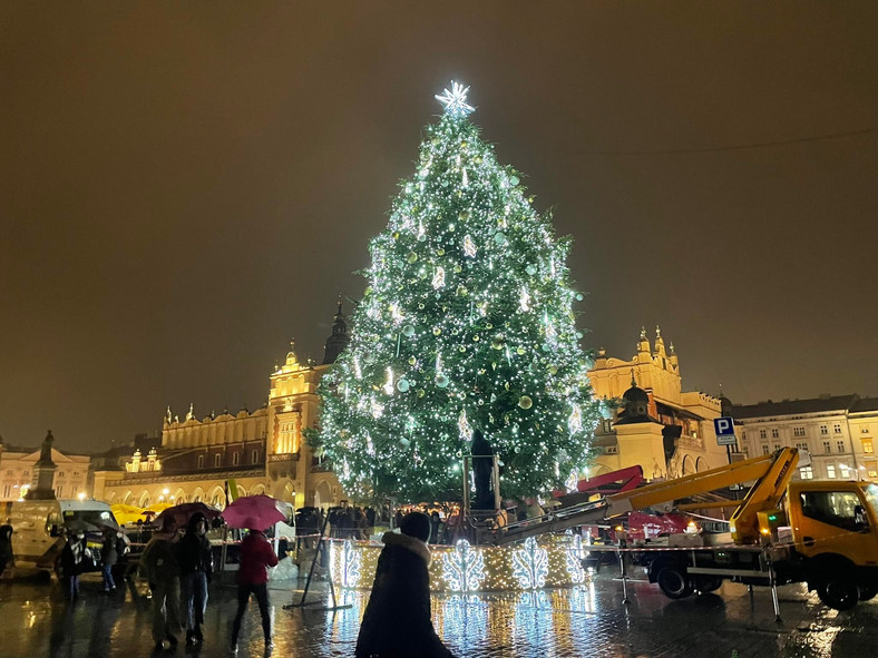 Choinka na krakowskim jarmarku świątecznym